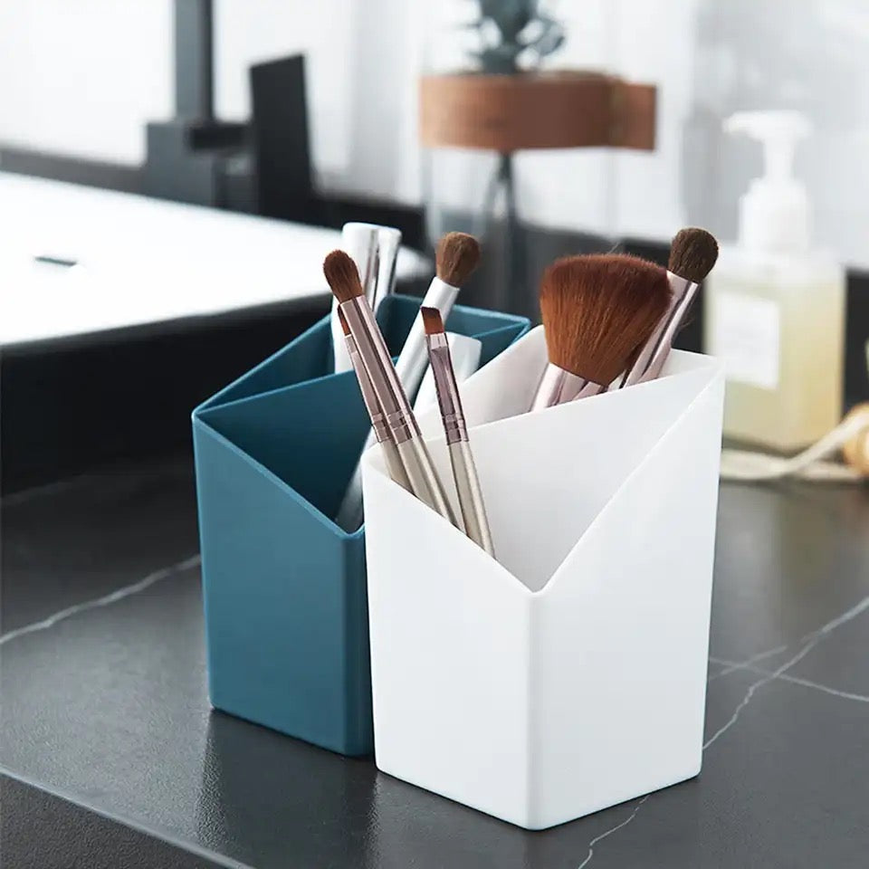 Pentagon Pen Holder, 2 Compartment Creative Stationary Holder, Multifunctional Countertop Organizer, Mini Desktop Stationary Holder Pentagon Pen Holder, 2 Compartment Creative Stationary Holder, Multifunctional Countertop Organizer, Mini Desktop Stationary Holder